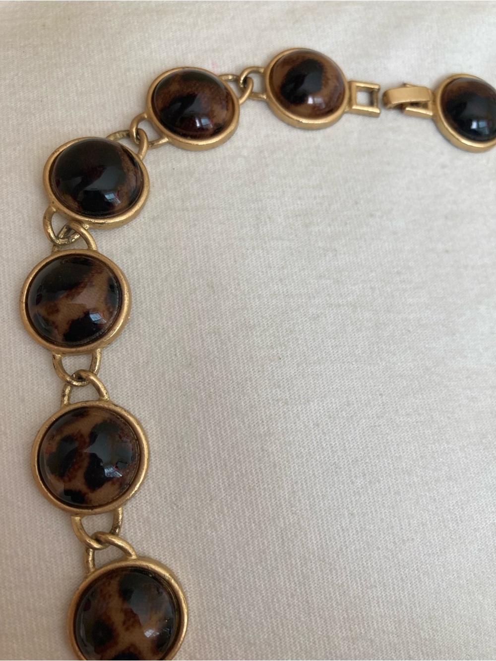 Wild Animal Spotted Print Cabochon Vintage Necklace - Picture 3 of 8